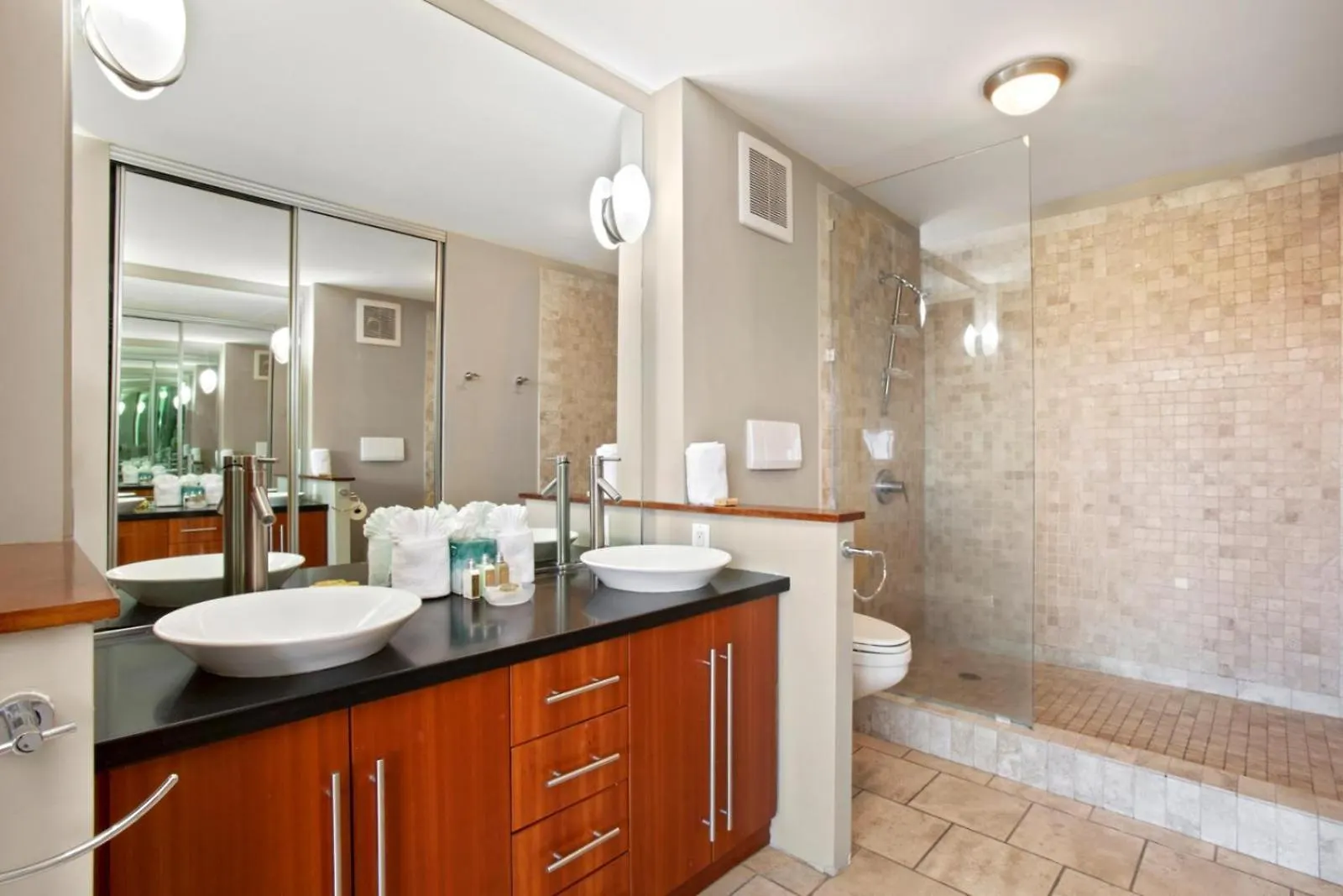 Kbm Resorts Free Car Papakea Pkc-404 Large Bath Oceanview Fully Air Conditioned Kapalua Διαμέρισμα