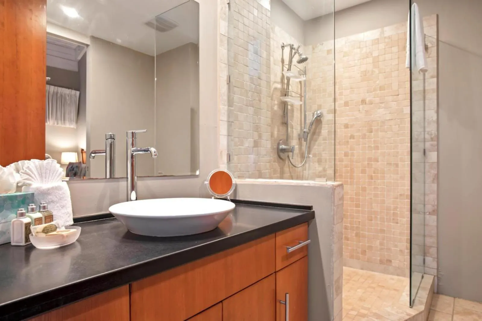 Kbm Resorts Free Car Papakea Pkc-404 Large Bath Oceanview Fully Air Conditioned Kapalua 0*,